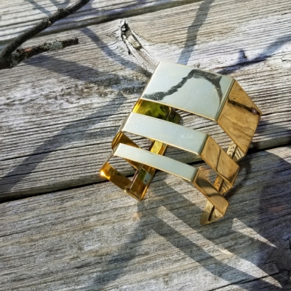 Statement gold brass  cuff  bracelet sculpture … - Picture 1 of 6